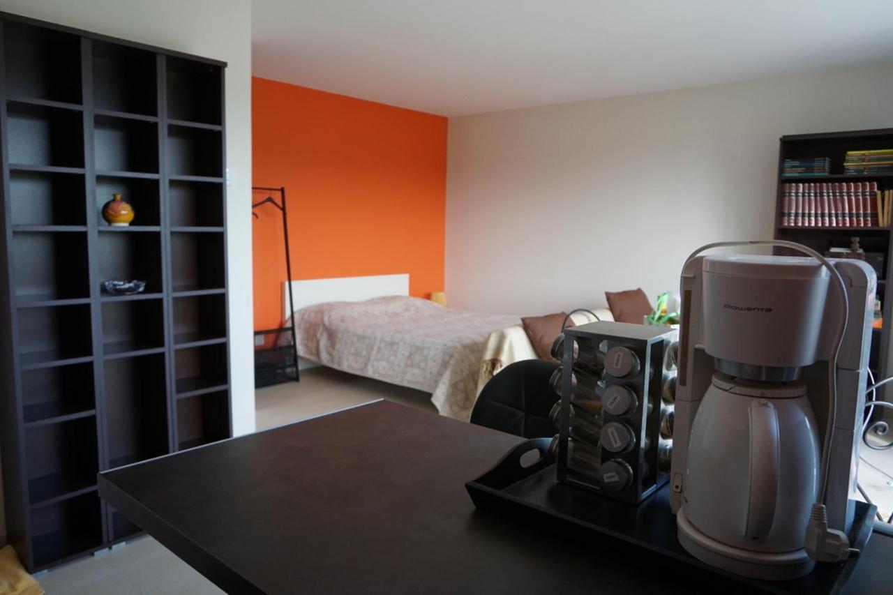 Chez Brigitte, Un Sejour En Haute-Loire Saint-Germain-Laprade Buitenkant foto